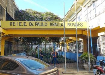 ALUNOS SÃO OBRIGADOS A DEIXAR ESCOLA APÓS VAZAMENTO DE GÁS EM AVARÉ