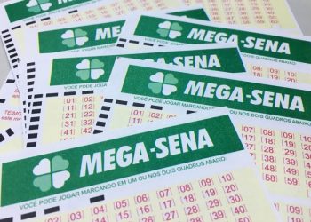 Ninguém acerta e prêmio da Mega-Sena vai a R$ 105 milhões