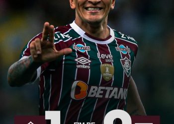 Cano decide e Fluminense supera São Paulo no Maracanã