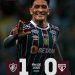Cano decide e Fluminense supera São Paulo no Maracanã