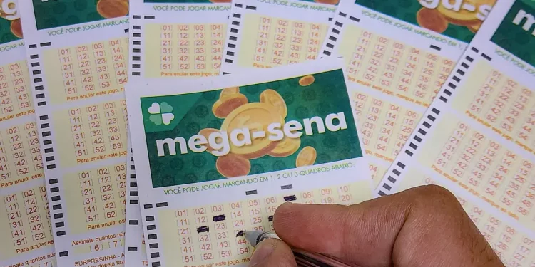 Mega-Sena acumula e prêmio estimado é de R$ 9,5 milhões