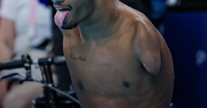 Nadador Gabriel Araújo conquista 1º ouro do Brasil na Paralimpíada