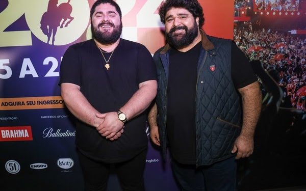 Após acidente com ônibus, César Menotti, dupla de Fabiano, passa bem; sertanejos adiam show