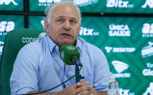 Depois de ser boicotado no Guarani, Toninho Cecílio assume rival da Série B