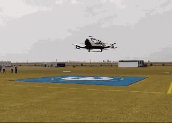 Região – Primeiro voo experimental de ‘carro voador’ no Brasil é realizado no interior de SP