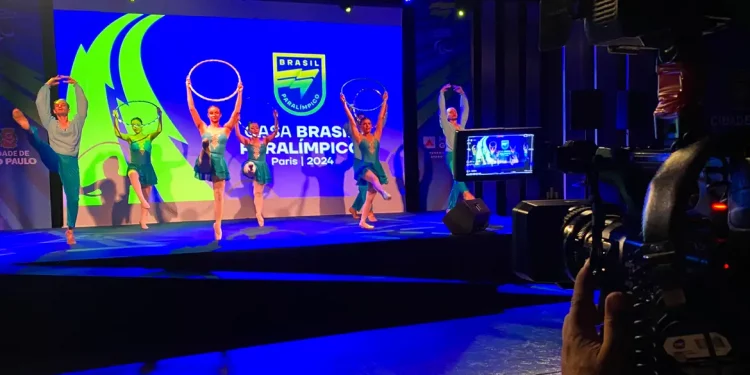 Casa Brasil mescla cultura e esporte durante a Paralimpíada de Paris