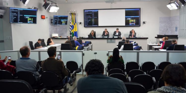 Eleição Municipal em Botucatu: 5 vereadores são reeleitos e 6 novos integram a câmara em 2025