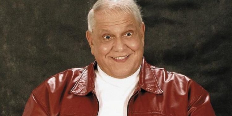 Morre humorista Ary Toledo, aos 87 anos