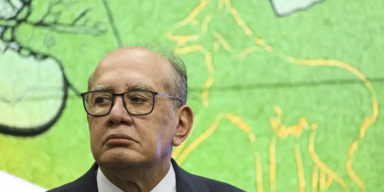 Gilmar Mendes vota para manter presidente da CBF no cargo