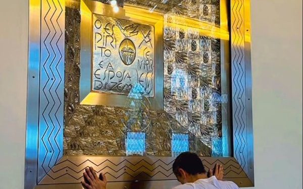 Vale do Paraíba e Região Festa da Padroeira 2024 Devoto da Padroeira, Marcos Mion visita Santuário Nacional de Aparecida com a família