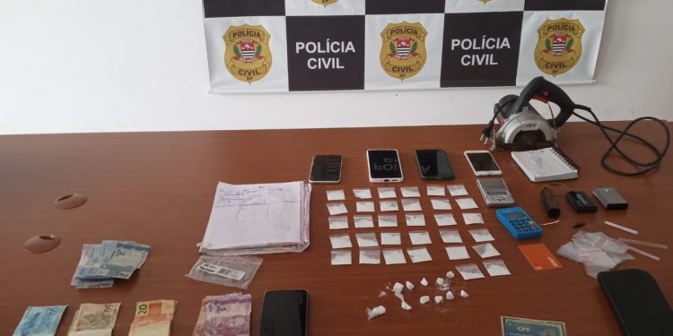 TAQUARITUBA –  Operação Policial contra o tráfico de drogas termina com a prisão de 2 homens