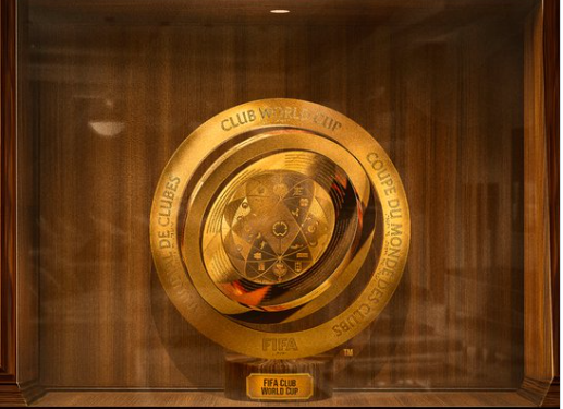 Fifa apresenta troféu do Mundial de Clubes de 2025