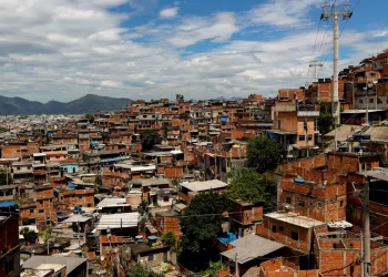 Prefeitos e vereadores tomam posse neste primeiro dia do ano