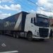 Caminhão enrosca em fios no Jardim Aeroporto em Botucatu