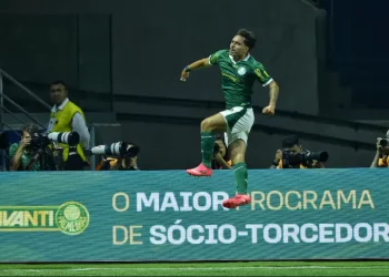 Palmeiras estreia no Campeonato Paulista com vitória sobre a Portuguesa