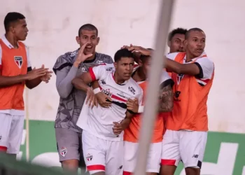 São Paulo vence o Juventude e vai às oitavas de final da Copinha