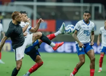 Corinthians busca empate contra o Bahia pelo Brasileirão