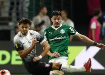 Corinthians vence o Palmeiras e abre vantagem na final do Paulistão