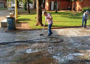 PREFEITURA DE AVARÉ REALIZA LIMPEZA E MANUTENÇÃO EM PRAÇAS DA CIDADE