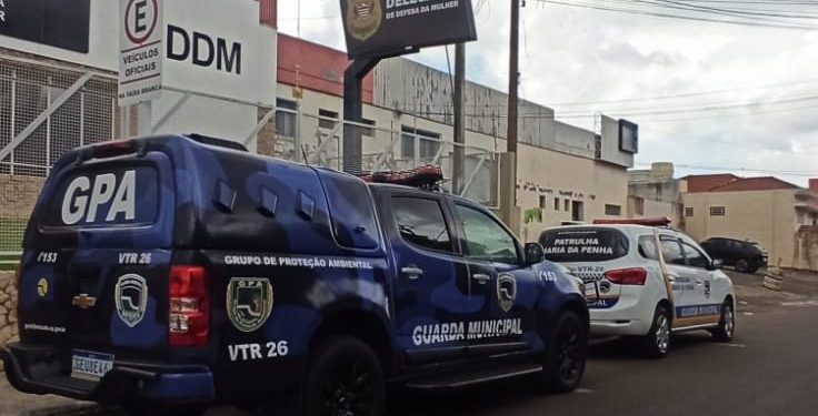 Homem é preso por ameaça e tentativa de levar filho recém-nascido da ex-companheira em Botucatu