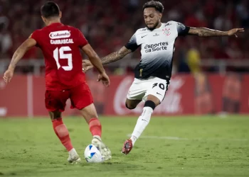 Corinthians empata com o América de Cali pela Sul-Americana
