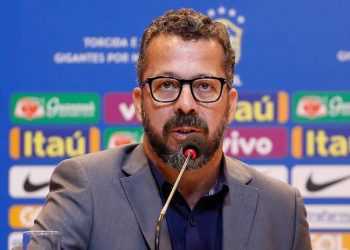 Cleber Xavier é o novo técnico do Santos