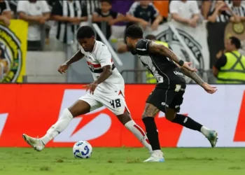 São Paulo e Ceará empatam na Arena Castelão