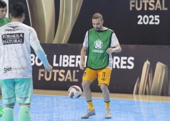 Magnus joga por vaga à final da Libertadores