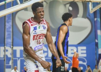 Georginho e Didi brilham, e Franca sai na frente do Pinheiros nas quartas de final do NBB