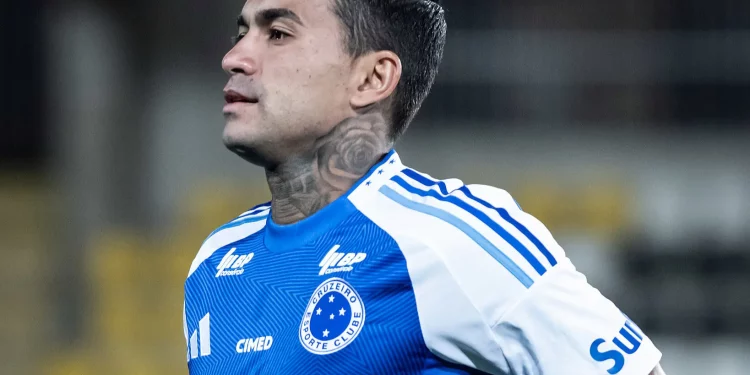 Cruzeiro confirma rescisão imediata com Dudu, ex-Palmeiras