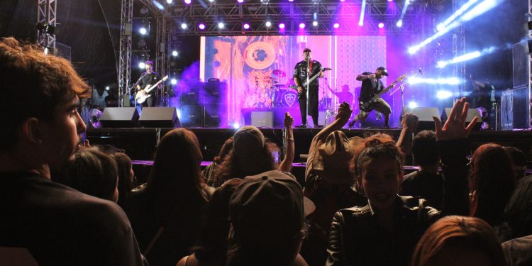 CULTURA Avaré Rock Fest reúne 8 mil pessoas e ressalta vocação da cidade para a música