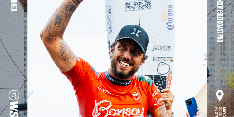 Surfe: Filipe Toleto conquista título da etapa de Gold Coast