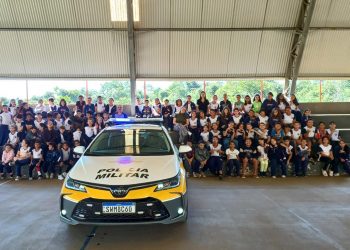 QUASE 200 ALUNOS DE AVARÉ PARTICIPAM DE AÇÃO EDUCATIVA DA POLÍCIA RODOVIÁRIA NO “MAIO AMARELO”