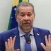 Sob pressão, Lupi entrega cargo da Previdência a Lula