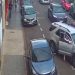 Criminoso rouba caminhonete com vítima dentro e bate carro na fuga em Avaré