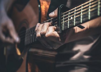 Músico João Gabriel e convidados se apresentam nesta quinta, 22, no Centro Cultural