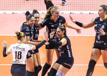 Osasco vence o Sesi Bauru e é hexacampeão da Superliga feminina de vôlei