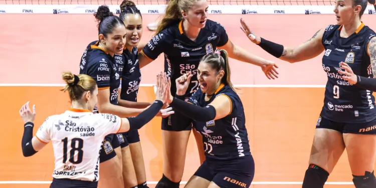 Osasco vence o Sesi Bauru e é hexacampeão da Superliga feminina de vôlei