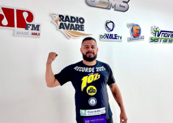 LOCUTOR DA RÁDIO AVARÉ 107,1 FM SE PREPARA PARA MARATONA HISTÓRICA DE 107 HORAS AO VIVO