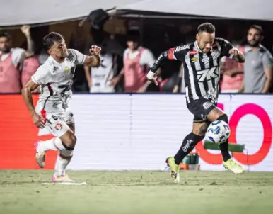 Santos bate o Vitória em Salvador pelo Brasileirão