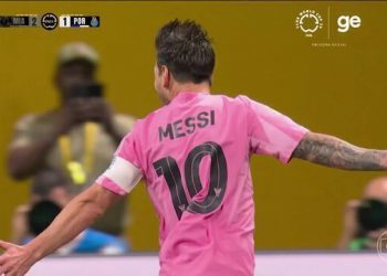 Com golaço de Messi, Inter Miami vence Porto de virada e fica perto de vaga