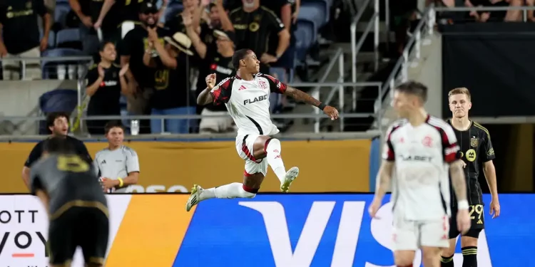 Flamengo fecha primeira fase do Mundial com empate com o Los Angeles