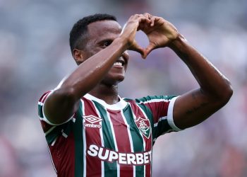 Em jogo de duas viradas, Fluminense vence Ulsan no Mundial após susto