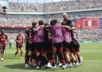 Esportes – Dominante em campo, Flamengo vira para cima do Chelsea e mantém supremacia brasileira no Mundial