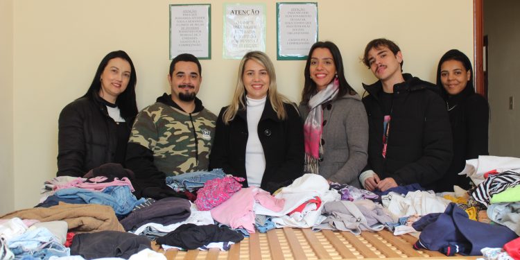 ”Nesse inverno, seja a esperança de alguém”: Campanha do Agasalho 2025 mobiliza solidariedade em Avaré