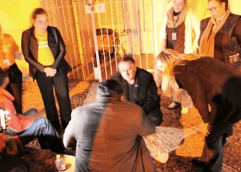 Em noite gelada, prefeito de Avaré acompanha busca ativa por pessoas em situação de rua