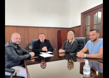ENCONTRO DEFINE PROJETO QUE VISA LEGALIZAR USO DA EMAPA PARA ATENDIMENTO DA EQUOTERAPIA EM AVARÉ
