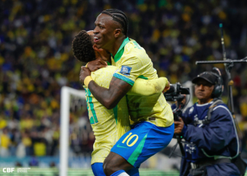 Brasil vence o Paraguai e confirma classificação para a Copa do Mundo