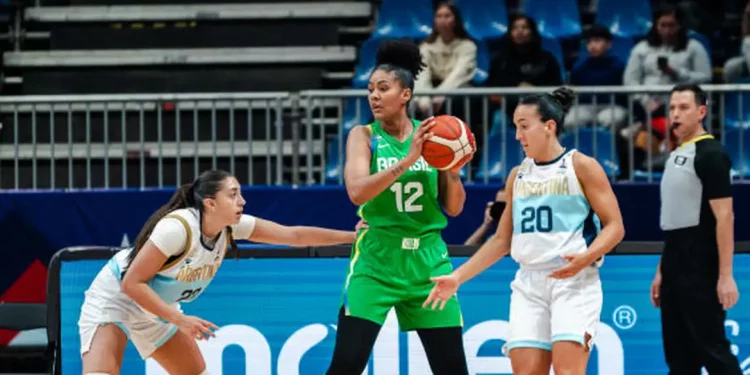 Brasil estreia vencendo a Argentina na Americup de basquete