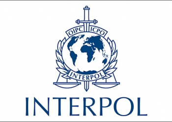 PF pede inclusão de Zambelli na lista de procurados da Interpol